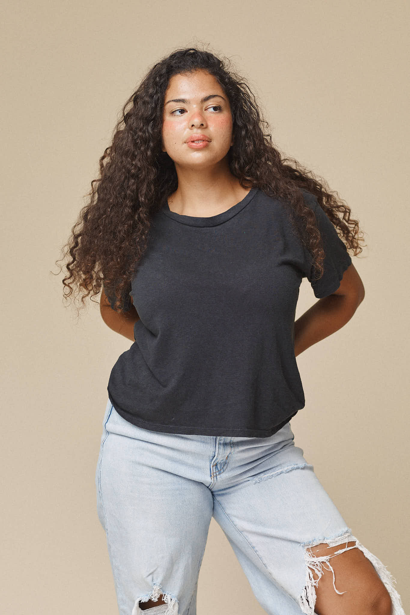 Cropped Lorel Tee - Image 7