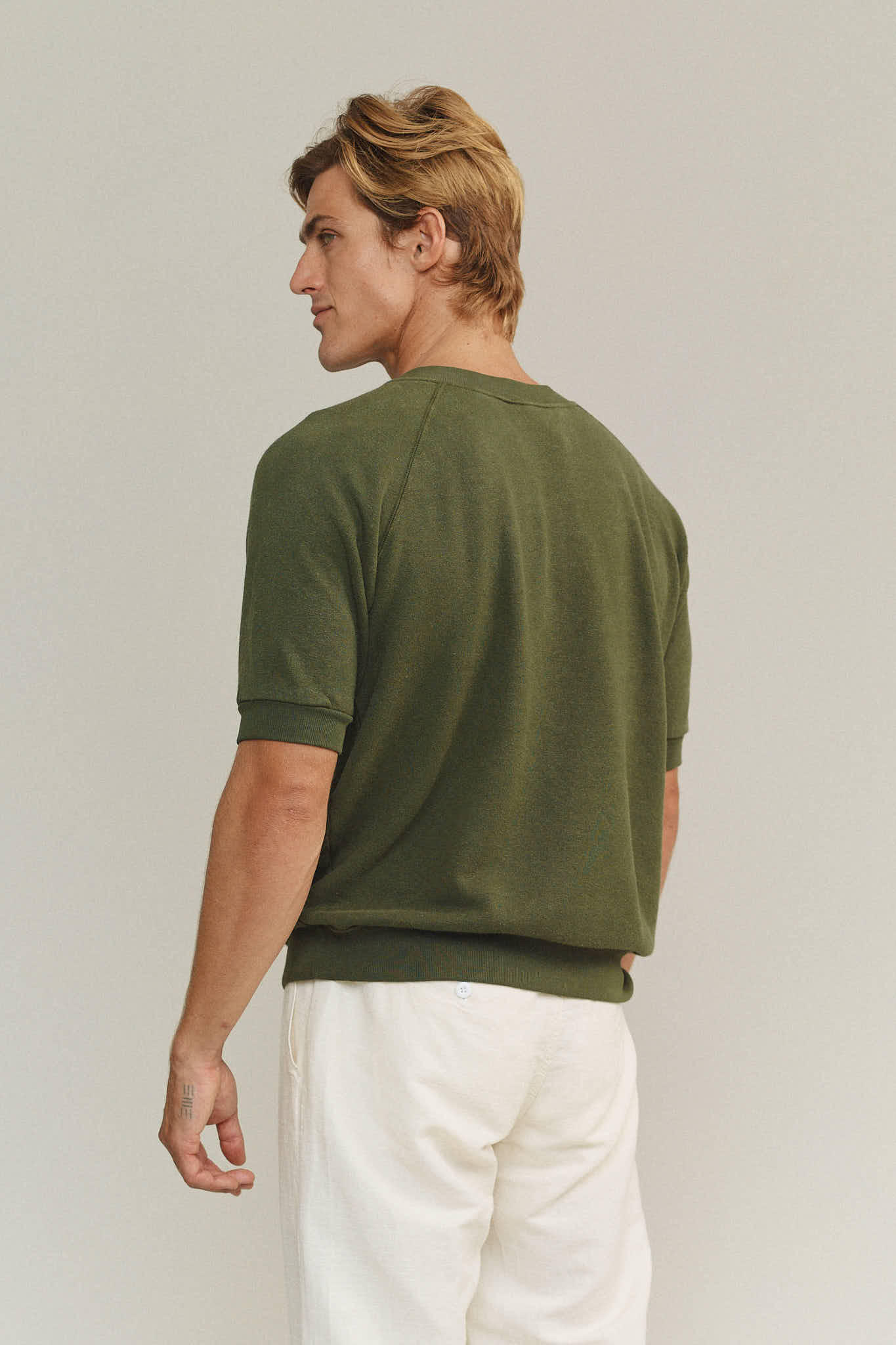 Short Sleeve Raglan Fleece Sweatshirt - Image 10